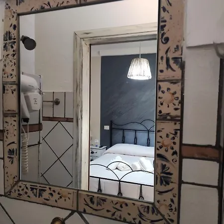 לינה וארוחת בוקר La Fontana Borbone 3*